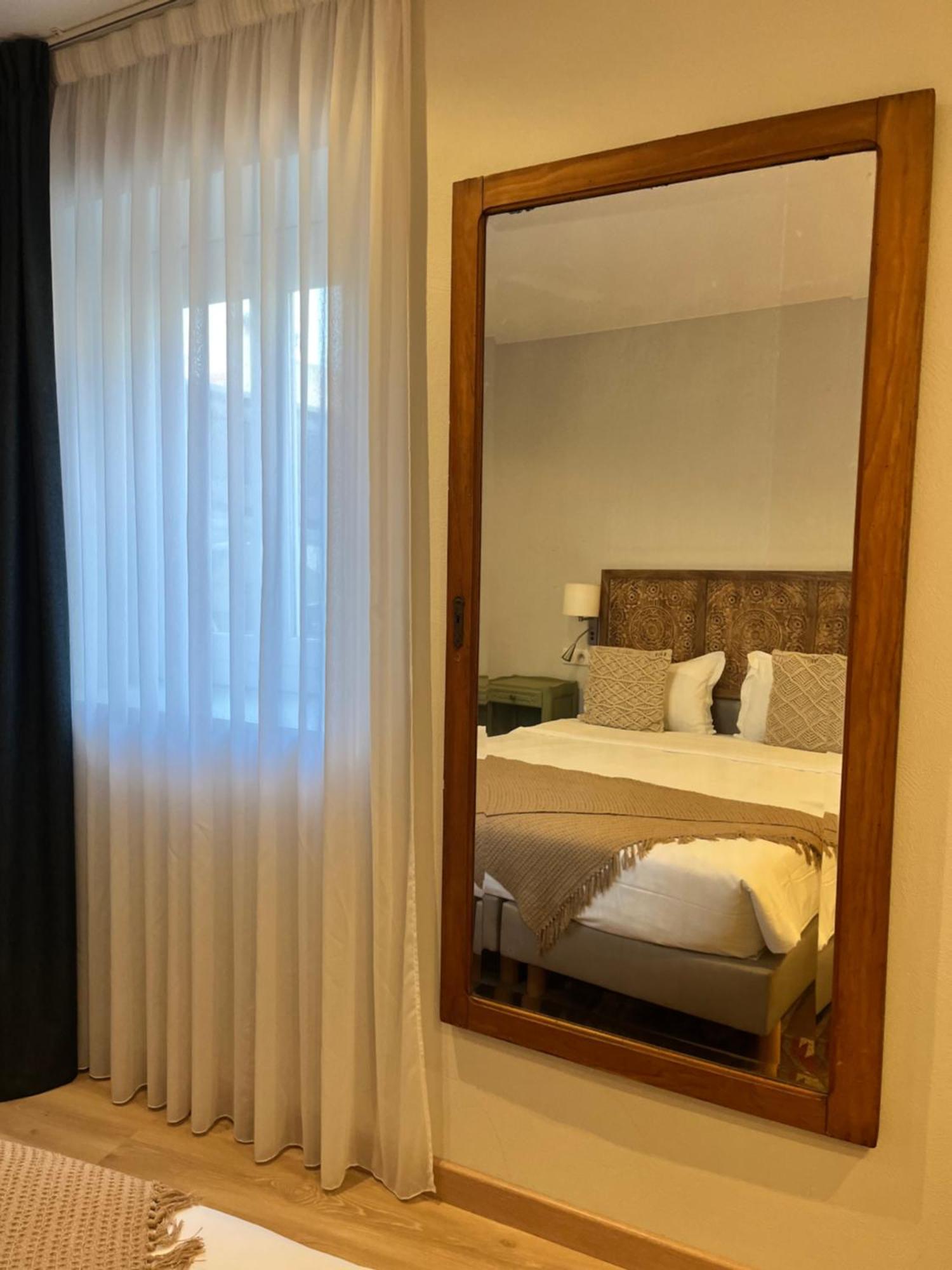 Irin Hotel Antibes Bagian luar foto