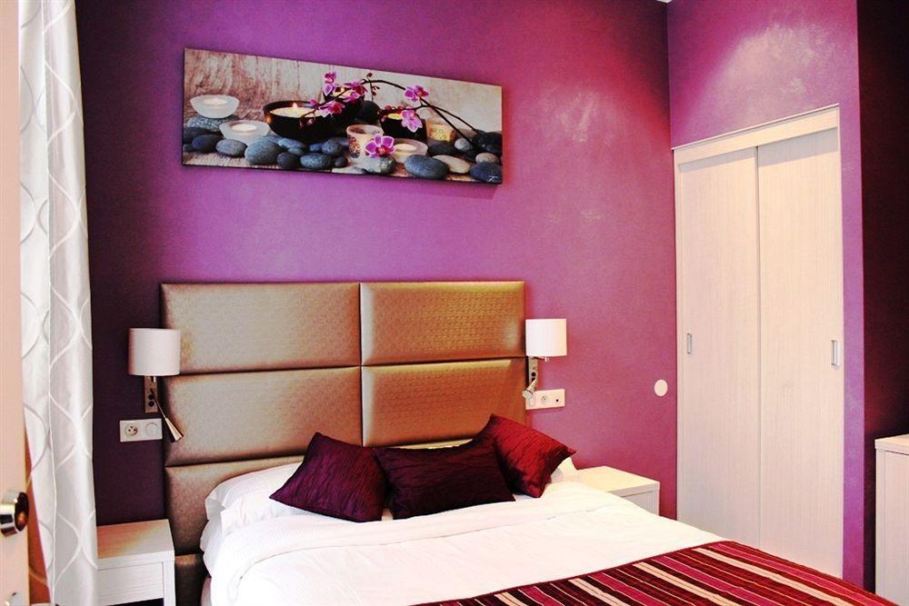 Irin Hotel Antibes Bagian luar foto